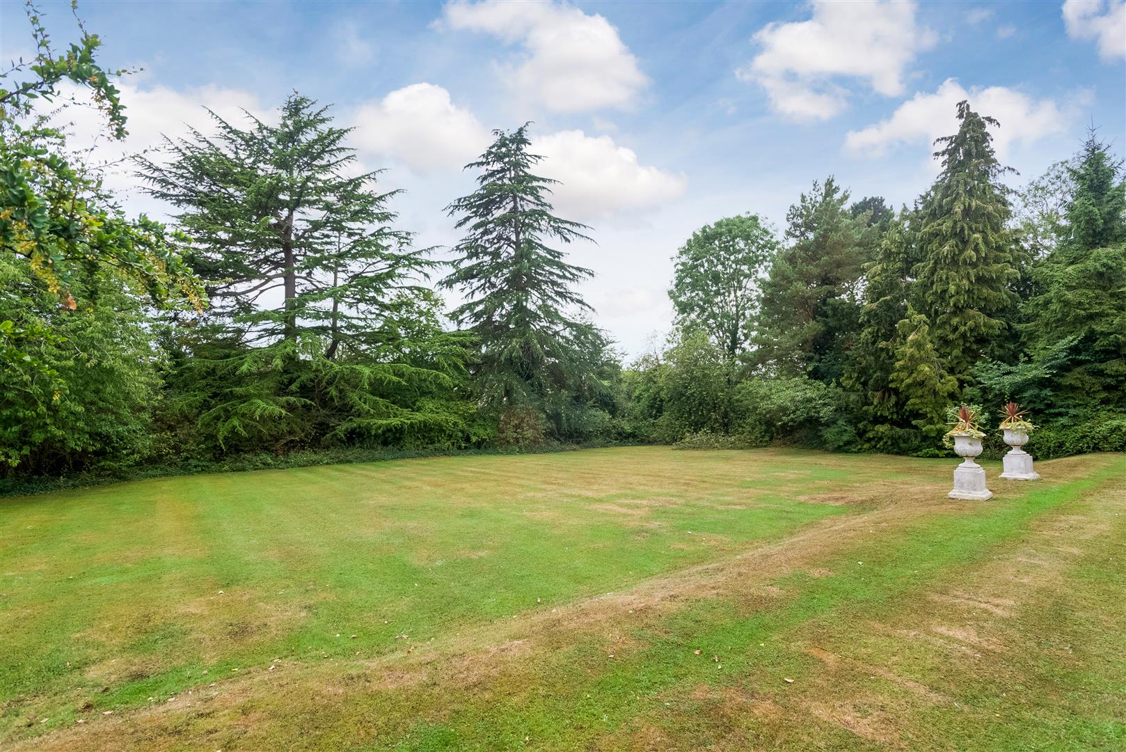 The Avenue, StratfordUponAvon Vaughan Reynolds Estate Agents